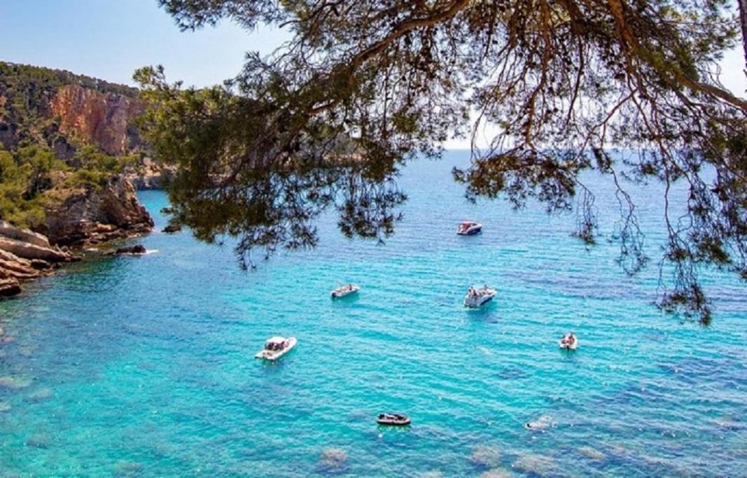 Villa Spacieuse, Climatisation, Piscine, Jardin Paysage, Proche Mer Saint-Cyr-sur-Mer Exterior photo